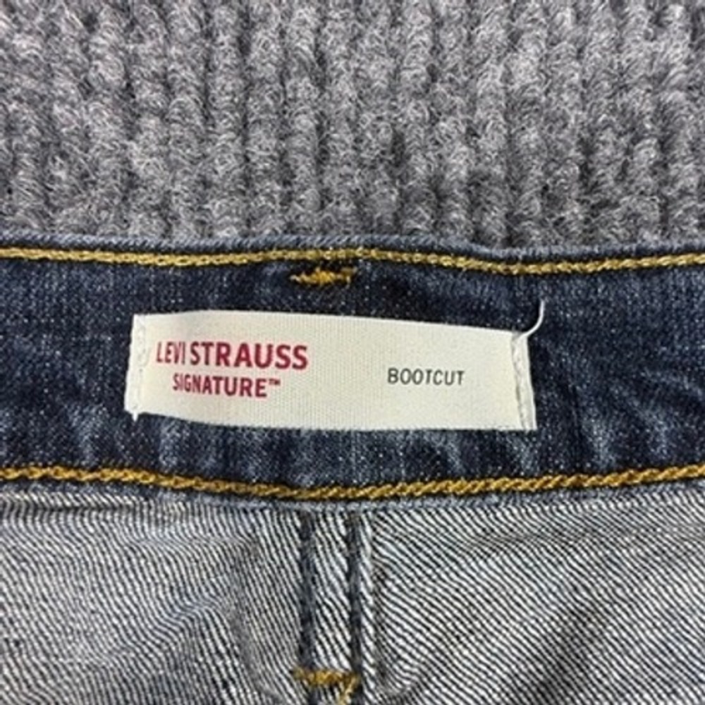 Levi‎ Strauss Signature Mens Bootcut Jeans Medium Wash Denim measures 36x30 - Picture 4 of 14